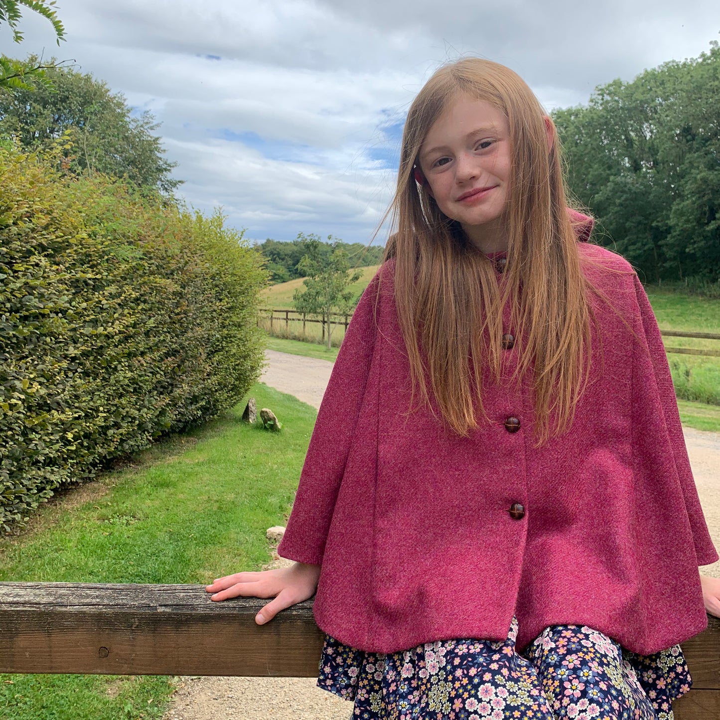 'Iris' Girls Rhubarb 100% Shetland Wool hooded cape  - Hand Made in England